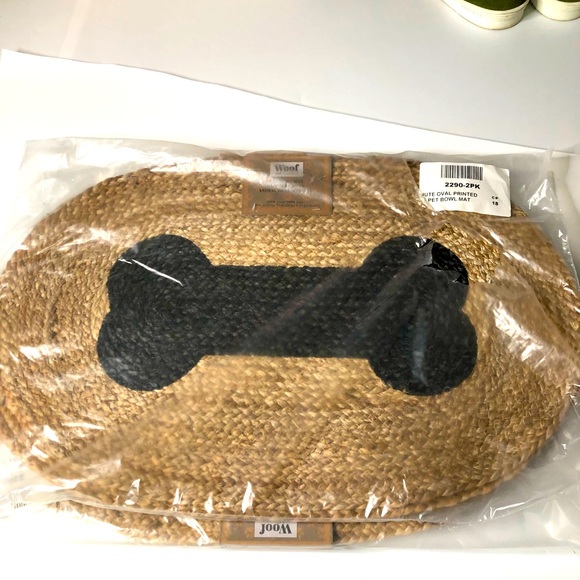 Big Dogs Other - Woof & Co Set 2 Pet Bowl Mats Dog Food Place Mat